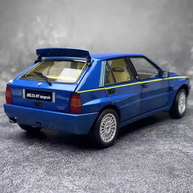 [Kyosho] 1:18 Lancia 1993 Delta HF Integrale Evo II Cyan Model Car Die-Cast