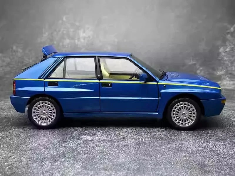 [Kyosho] 1:18 Lancia 1993 Delta HF Integrale Evo II Cyan Model Car Die-Cast
