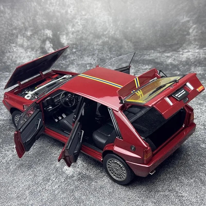 [Kyosho] 1:18 Lancia 1993 Delta HF Integrale Evo II Deep Red Model Car Die-Cast