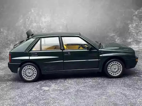 [Kyosho] 1:18 Lancia 1993 Delta HF Integrale Evo II Green Model Car Die-Cast