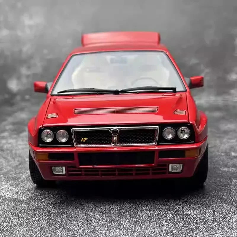 [Kyosho] 1:18 Lancia 1993 Delta HF Integrale Evo II Red Model Car Die-Cast