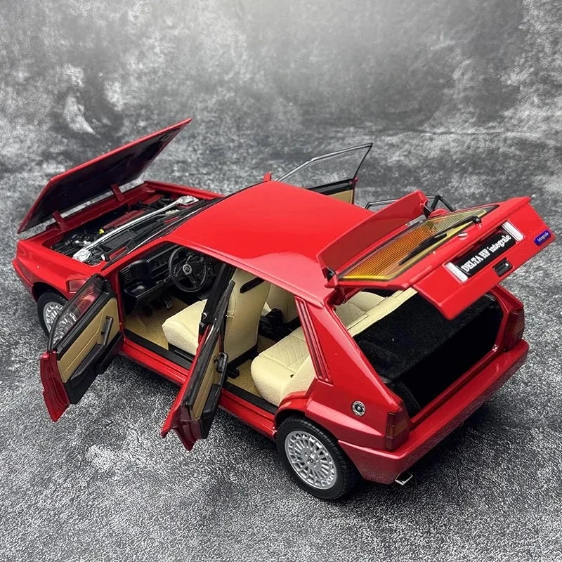 [Kyosho] 1:18 Lancia 1993 Delta HF Integrale Evo II Red Model Car Die-Cast