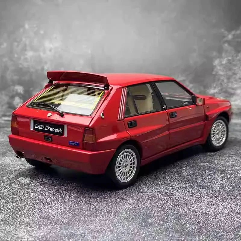 [Kyosho] 1:18 Lancia 1993 Delta HF Integrale Evo II Red Model Car Die-Cast