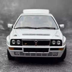 [Kyosho] 1:18 Lancia 1993 Delta HF Integrale Evo II White Model Car Die-Cast