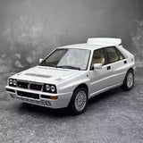 [Kyosho] 1:18 Lancia 1993 Delta HF Integrale Evo II ホワイト モデルカー Die-Cast