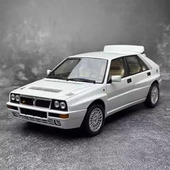 [Kyosho] 1:18 Lancia 1993 Delta HF Integrale Evo II White Model Car Die-Cast