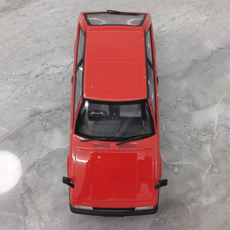 [Kyosho] 1:18 Mazda 1985 Familia XG Red Model Car Die-Cast