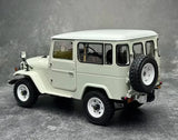 [Kyosho] 1:18 Toyota 1960 Land Cruiser FJ40 White Model Car Die-Cast