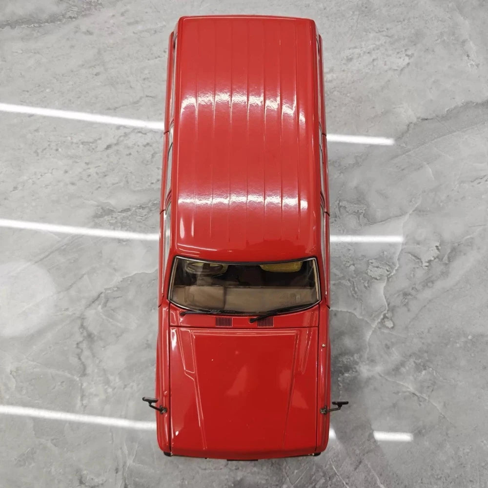 [Kyosho] 1:18 Toyota 1980 Land Cruiser J60 Red Model Car Die-Cast