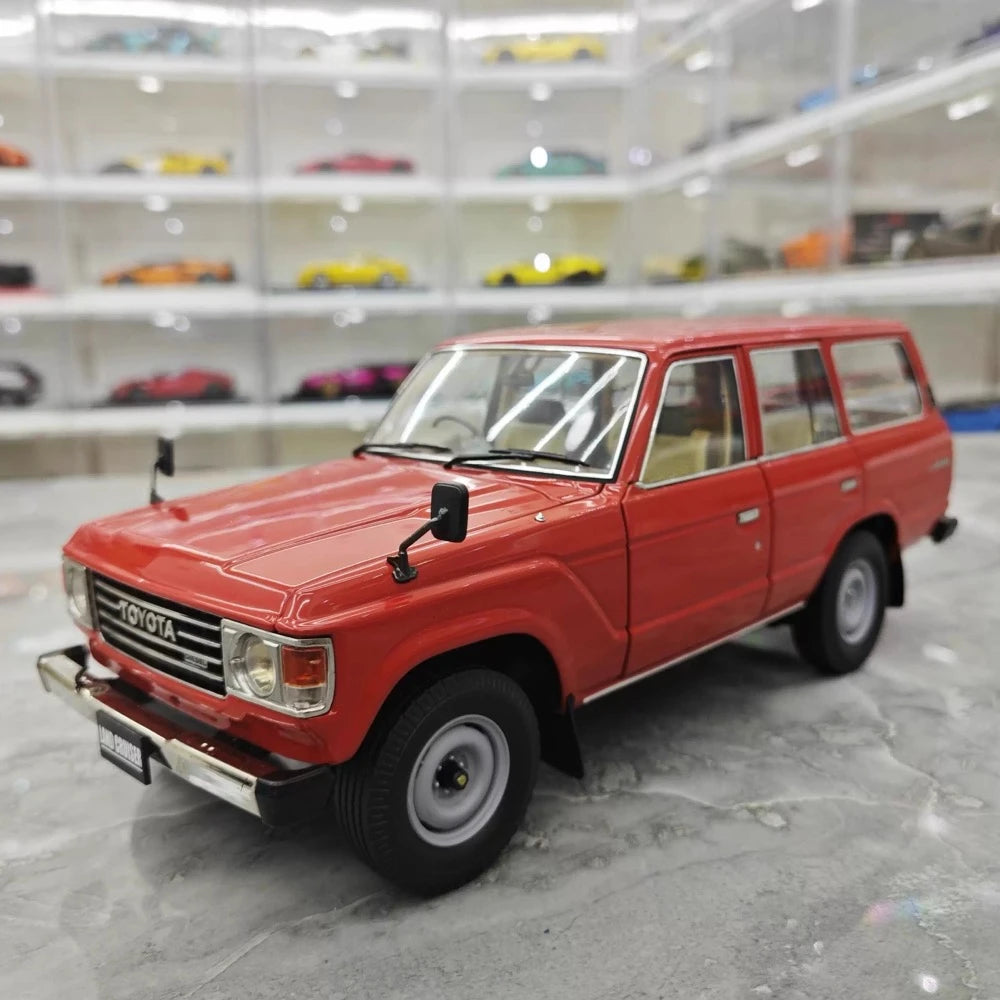 [Kyosho] 1:18 Toyota 1980 Land Cruiser J60 Red Model Car Die-Cast