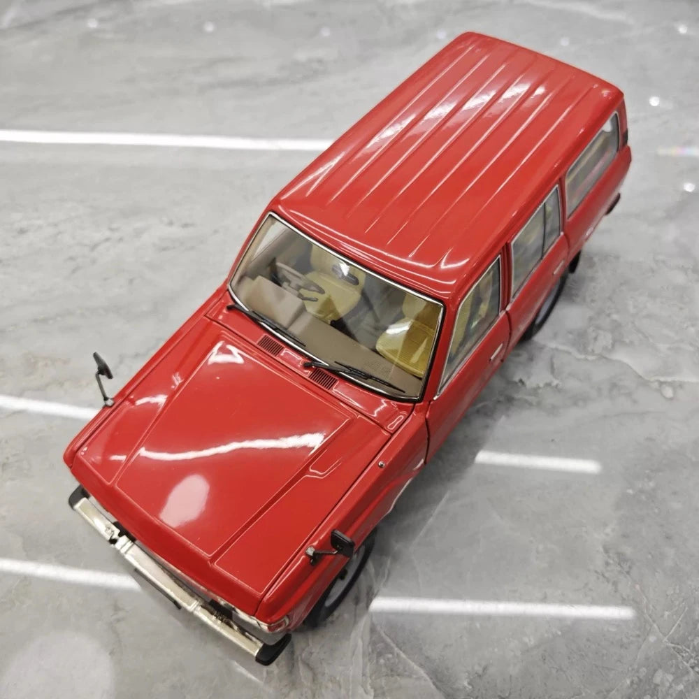 [Kyosho] 1:18 Toyota 1980 Land Cruiser J60 Red Model Car Die-Cast
