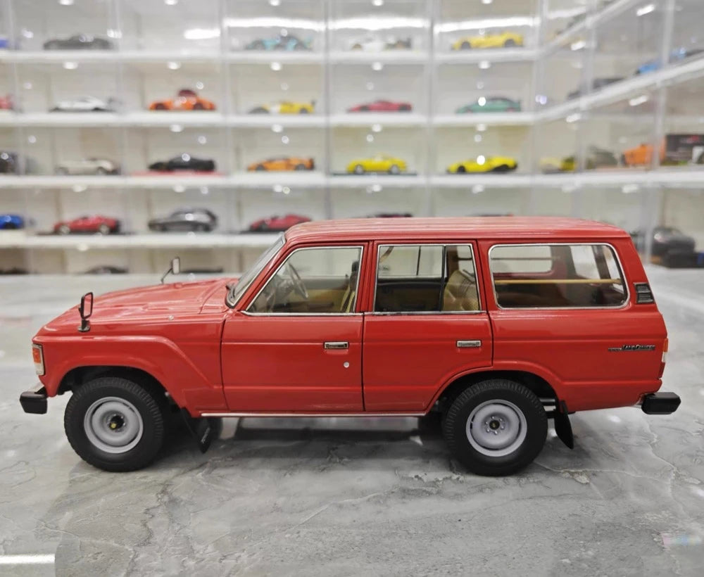 [Kyosho] 1:18 Toyota 1980 Land Cruiser J60 Red Model Car Die-Cast