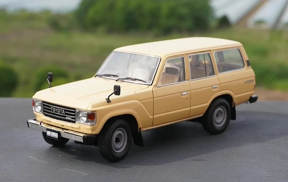 [Kyosho] 1:18 Toyota 1980 Land Cruiser J60 Yellow Model Car Die-Cast