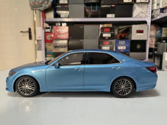 [Kyosho] 1:18 Toyota 2012 Crown Athlete S210 Blue Model Car Die-Cast