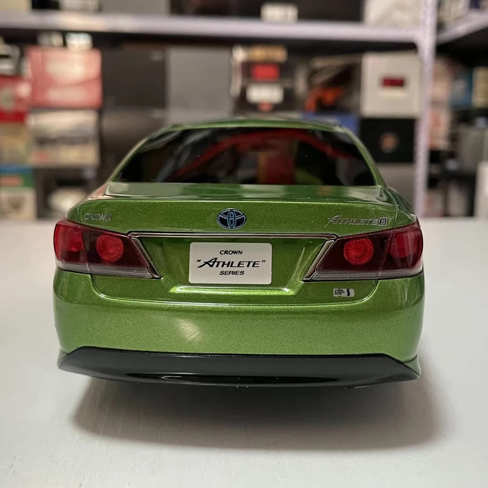 [Kyosho] 1:18 Toyota 2012 Crown Athlete S210 verde modellino di auto Die-Cast