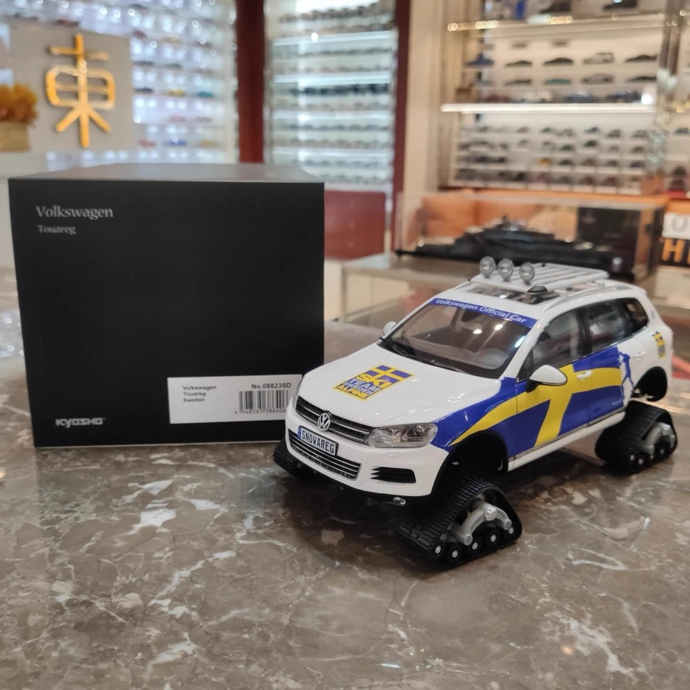 [Kyosho] 1:18 Volkswagen 2010 Touareg Snowareg Sweden Model Car Die-Cast