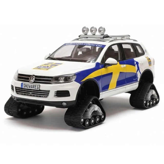[Kyosho] 1:18 Volkswagen 2010 Touareg Snowareg Sweden モデルカー Die-Cast