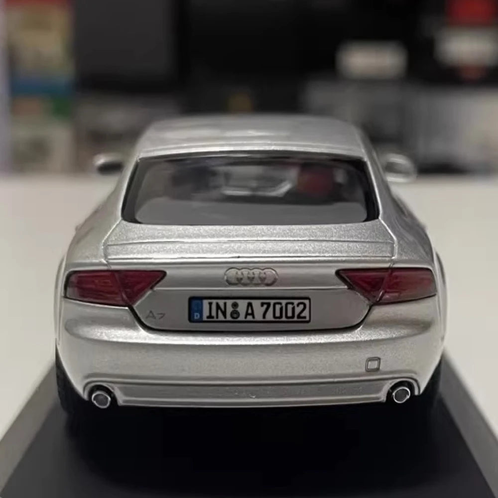 [Kyosho] 1:43 Audi 2011 A7 Sportback Silver Model Car Die-Cast