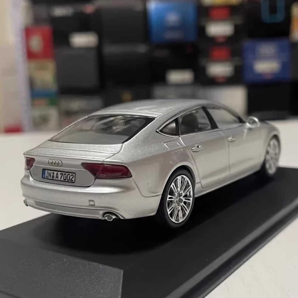 [Kyosho] 1:43 Audi 2011 A7 Sportback Silver Model Car Die-Cast