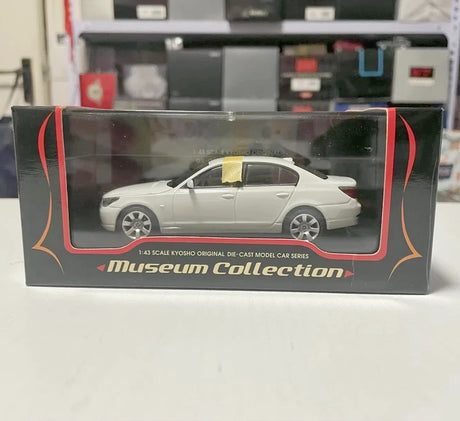 [Kyosho] 1:43 BMW 2003 E60 545i White Model Car Die-Cast