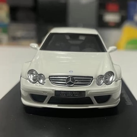 [Kyosho] 1:43 Mercedes-Benz 2004 CLK DTM AMG C209 White Model Car Die-Cast
