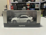 [Kyosho] 1:43 Mercedes-Benz 2004 CLK DTM AMG C209 White Model Car Die-Cast