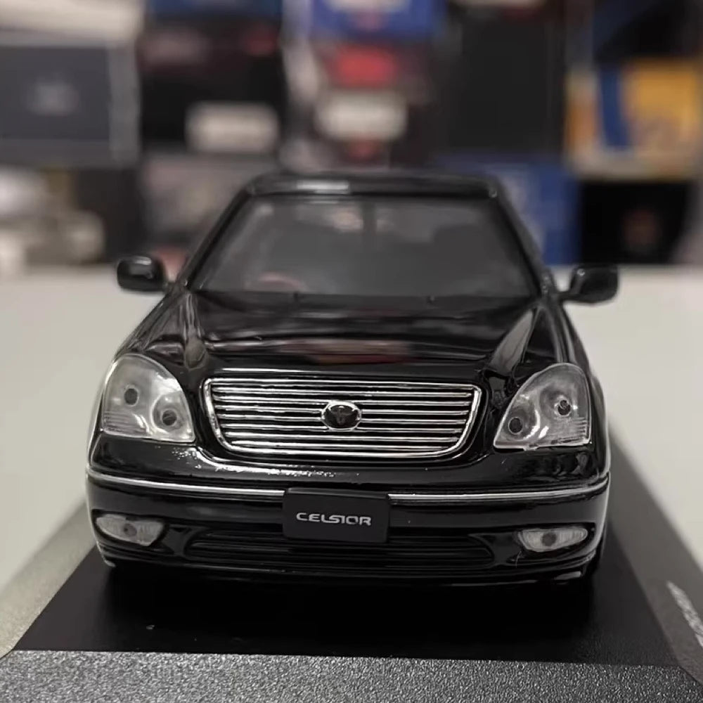 [Kyosho] 1:43 Toyota 2001 Celsior UCF30 Black Model Car Die-Cast