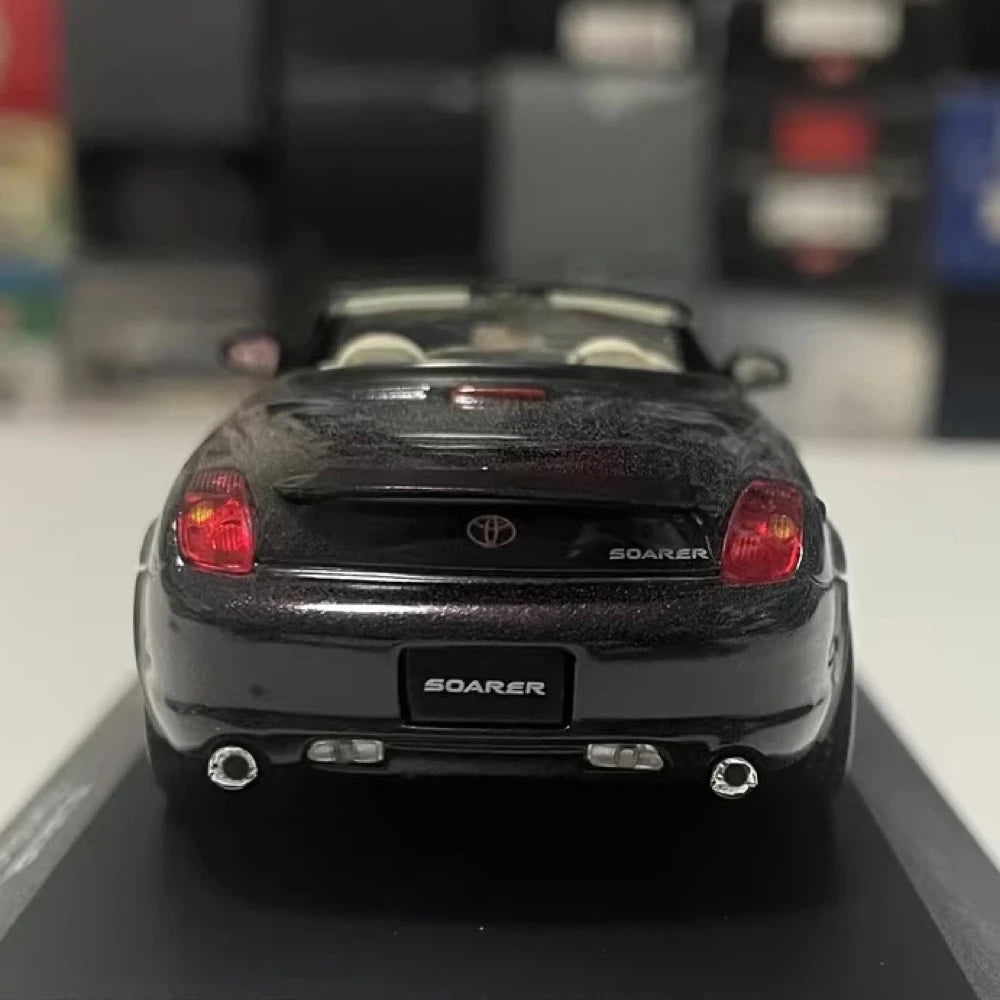 [Kyosho] 1:43 Toyota 2001 Soarer Convertible Z40 punainen pienoismalli Die-Cast