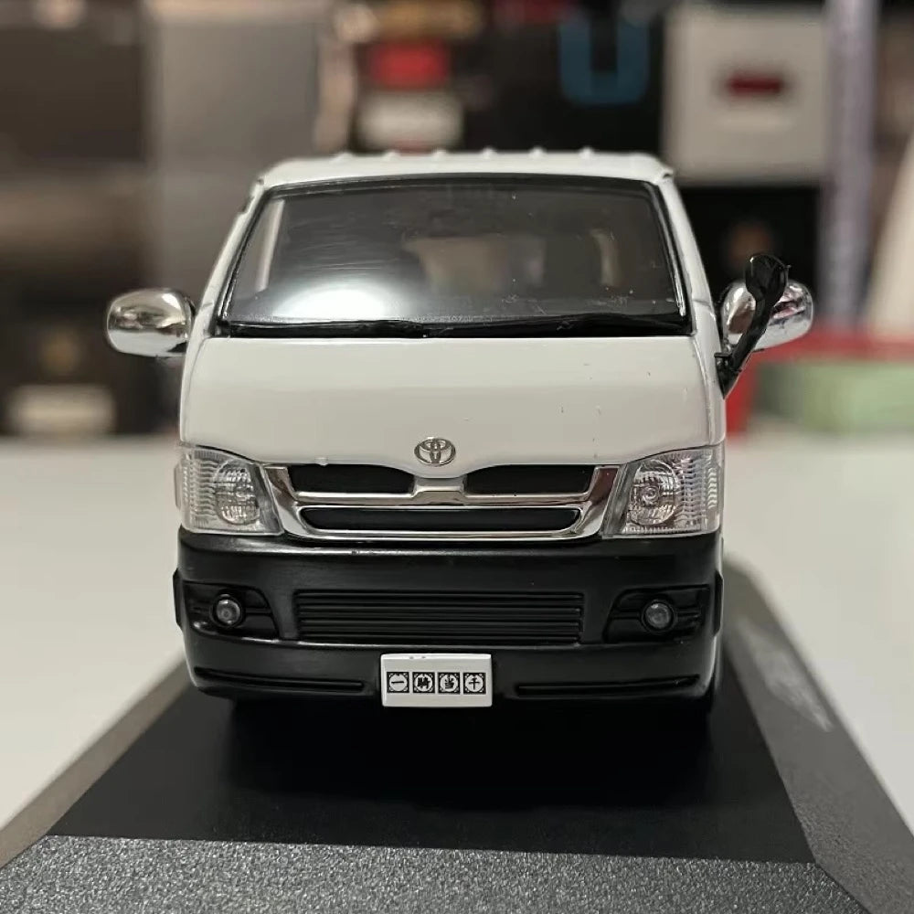 [Kyosho] 1:43 Toyota 2004 Hiace H200 blanc voiture miniature Die-Cast