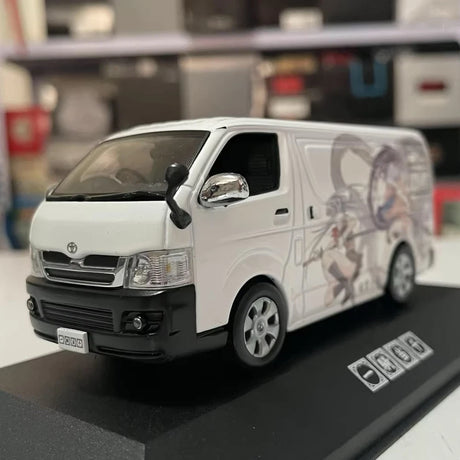 [Kyosho] 1:43 Toyota 2004 Hiace H200 White Model Car Die-Cast