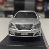 [Kyosho] 1:43 Toyota 2008 Crown Athlete S200 Silver Model Car Die-Cast