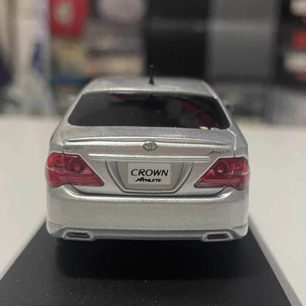[Kyosho] 1:43 Toyota 2008 Crown Athlete S200 Silver Model Car Die-Cast
