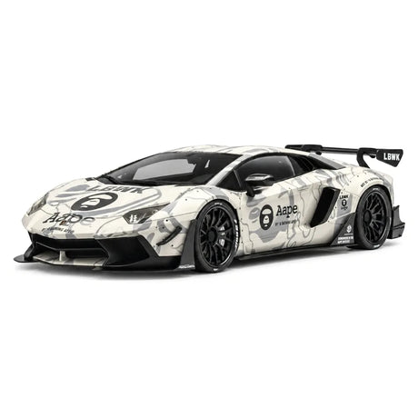 LBWK Lamborghini 2011 Aventador LB-Works AAPE Livery 1:18 – keräilyhartsimallihartsi