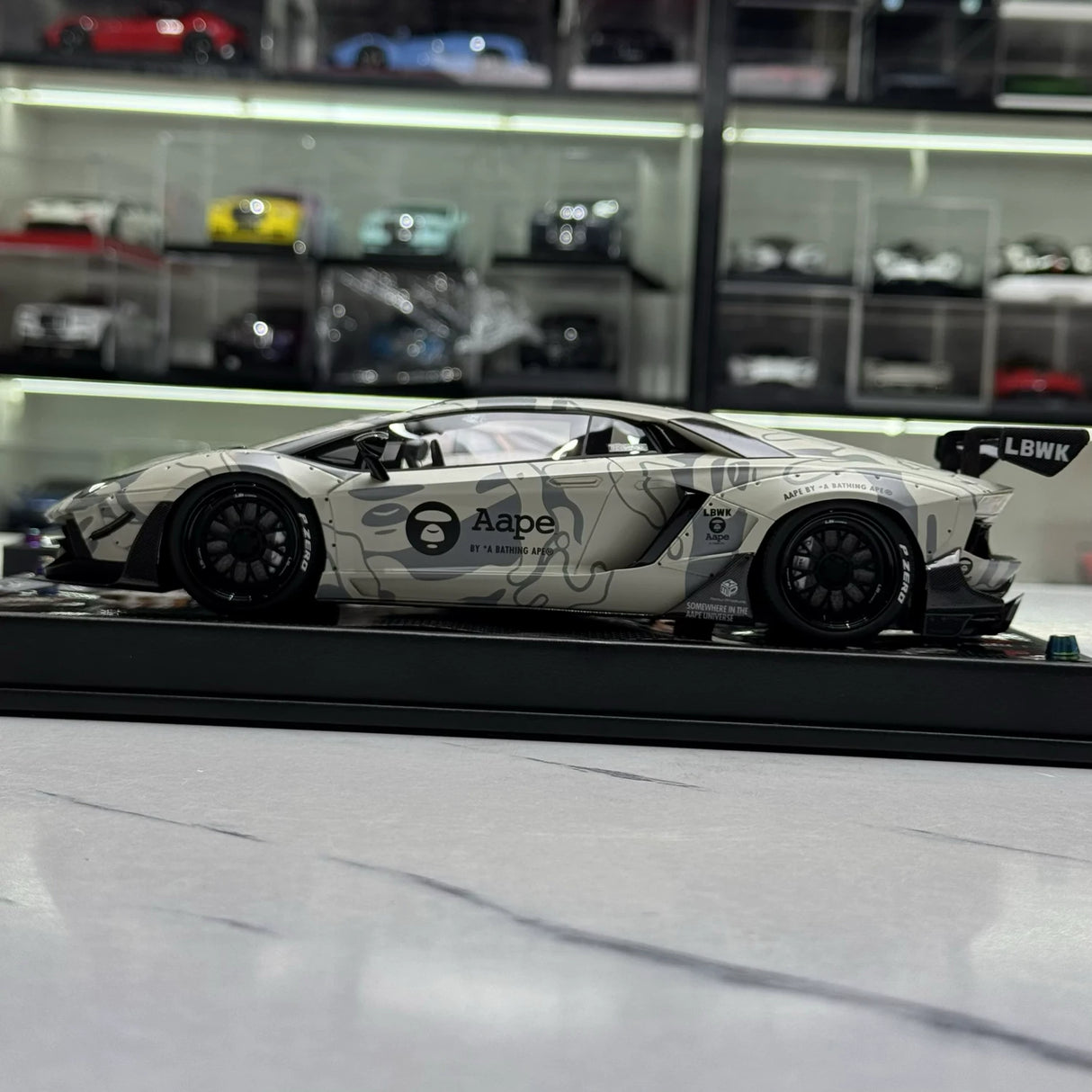 LBWK Lamborghini 2011 Aventador LB-Works AAPE Livery 1:18 – Collectible Resin Model Resin