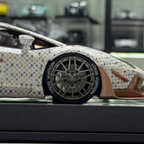 LBWK Lamborghini 2011 Aventador LB-Works Iridescent LV Livery 1:18 – Resina de Modelo de Resina de Coleção