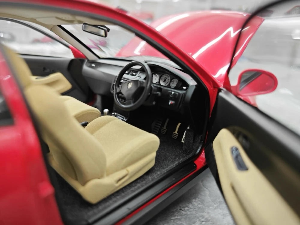 [LCD] 1:18 Honda 1991 Civic EG6 SiR Red Model Car Die-Cast