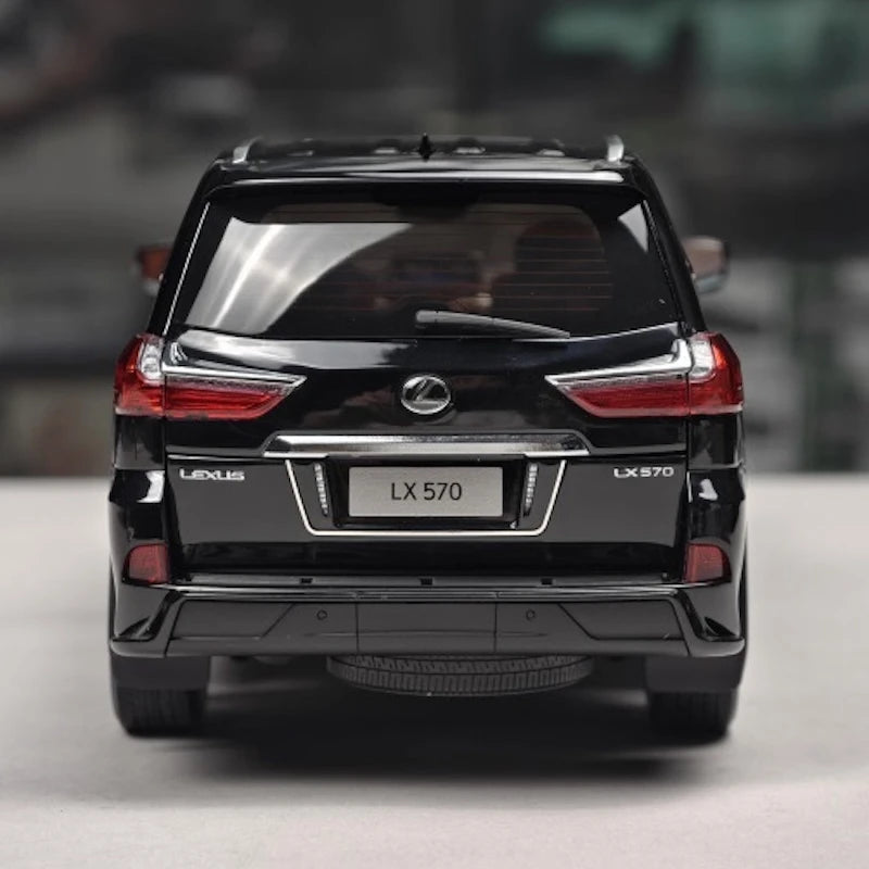 [LCD] 1:18 Lexus 2018 LX 570 zwart modelauto Die-Cast