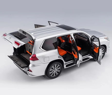 [LCD] 1:18 Lexus 2018 LX 570 Silver Model Car Die-Cast