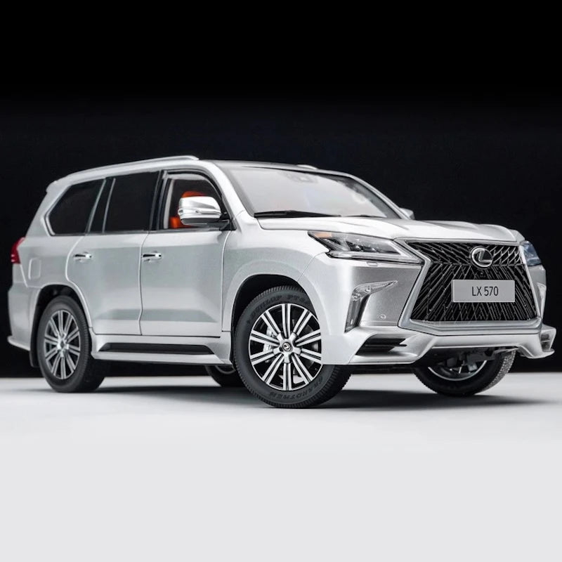 [LCD] 1:18 Lexus 2018 LX 570 Silver Model Car Die-Cast