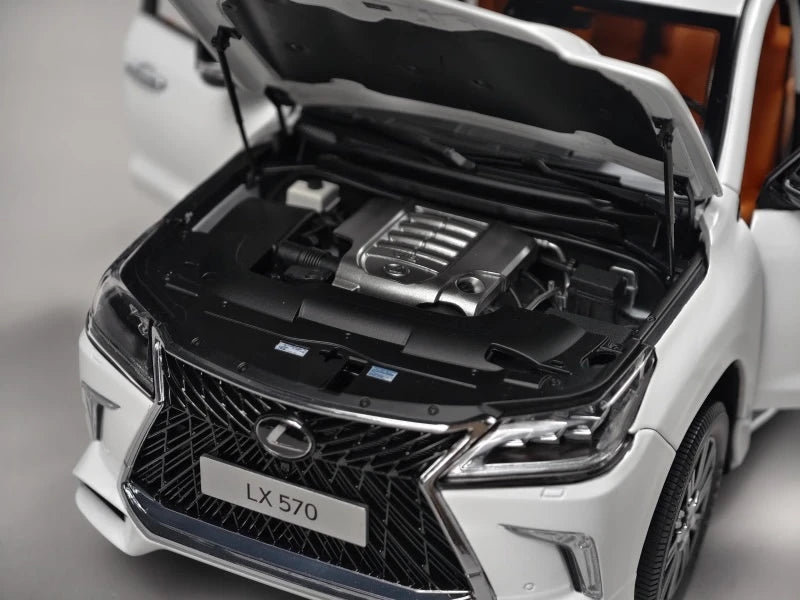 [LCD] 1:18 Lexus 2018 LX 570 bianco modellino di auto Die-Cast