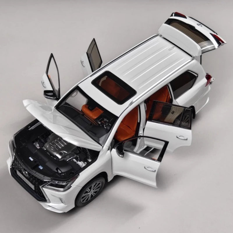 [LCD] 1:18 Lexus 2018 LX 570 White Model Car Die-Cast