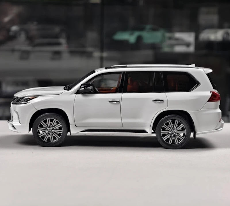 [LCD] 1:18 Lexus 2018 LX 570 bianco modellino di auto Die-Cast