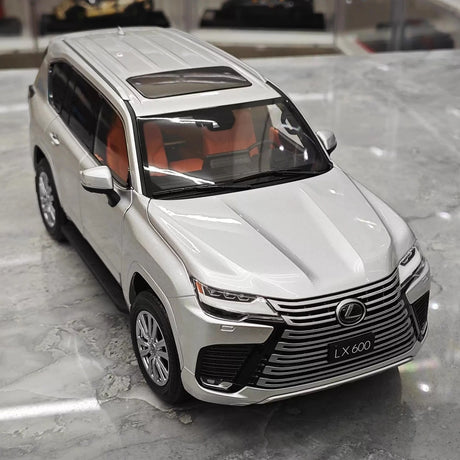 [LCD] 1:18 Lexus 2022 LX600 argent voiture miniature Die-Cast