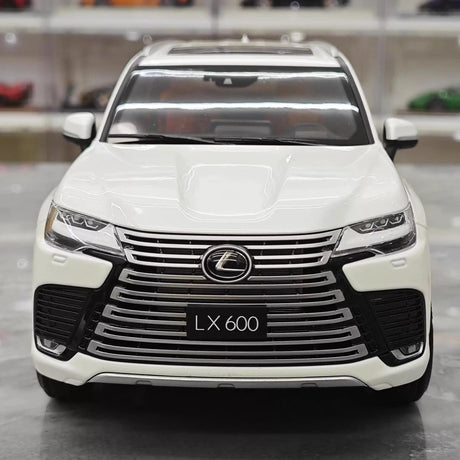 [LCD] 1:18 Lexus 2022 LX600 blanc voiture miniature Die-Cast