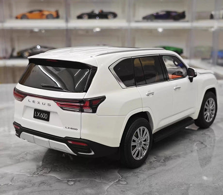 [LCD] 1:18 Lexus 2022 LX600 blanc voiture miniature Die-Cast