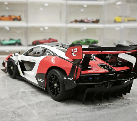 LCD McLaren 2019 Senna GTR Red and White 1:18 – Modello da collezione pressofuso