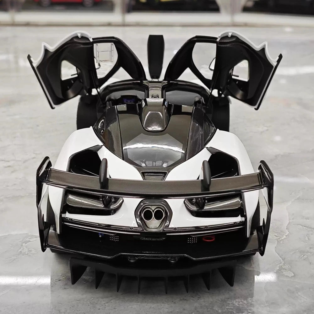 [LCD] 1:18 McLaren 2019 Senna GTR White Model Car Die-Cast