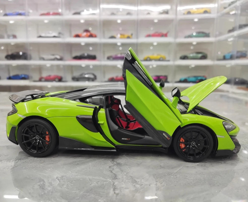 [LCD] 1:18 McLaren 2020 600LT Green Model Car Die-Cast