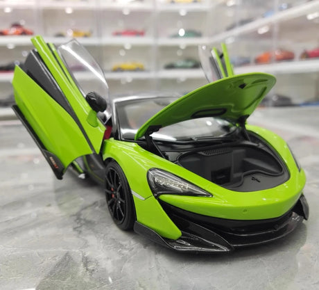 [LCD] 1:18 McLaren 2020 600LT Green Model Car Die-Cast
