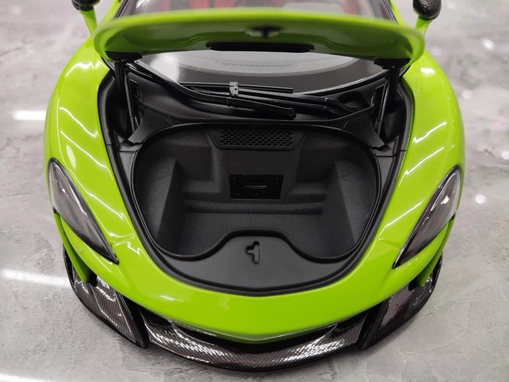 [LCD] 1:18 McLaren 2020 600LT Green Model Car Die-Cast